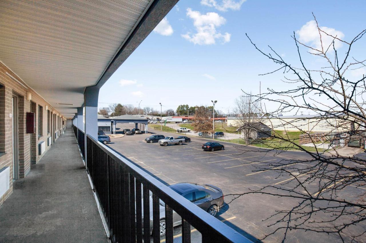 Hotel O Columbia Downtown Near I-65 Bagian luar foto